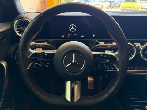 Mercedes-Benz Clase A  180 Compacto