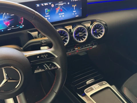 Mercedes-Benz Clase A  180 Compacto