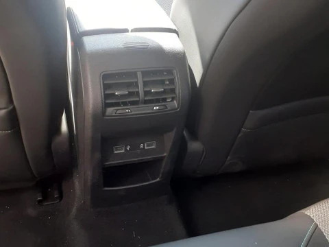 Peugeot 308 1.5 BLUEHDI 130 EAT8 ALLURE PACK 5P
