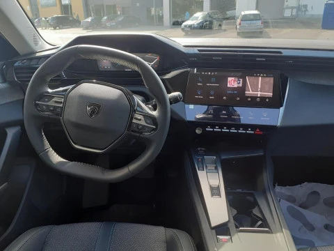 Peugeot 308 1.5 BLUEHDI 130 EAT8 ALLURE PACK 5P