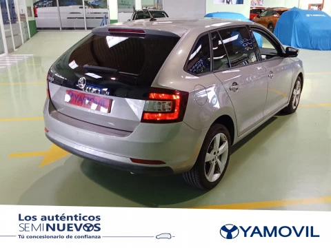 Skoda Spaceback 1.4 TDI Ambition DSG 66 kW (90 CV)