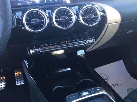 Mercedes-Benz Clase A  180 d Compacto