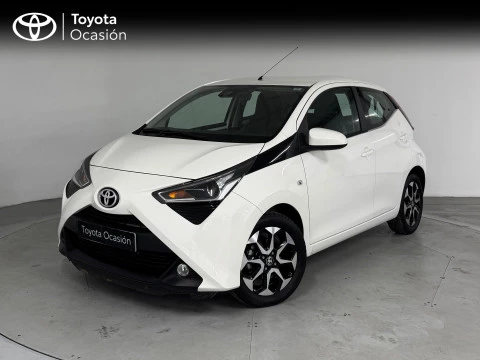 Toyota Aygo 1.0 70 x-play