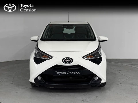 Toyota Aygo 1.0 70 x-play