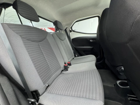 Toyota Aygo 1.0 70 x-play