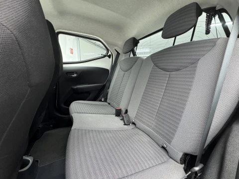 Toyota Aygo 1.0 70 x-play