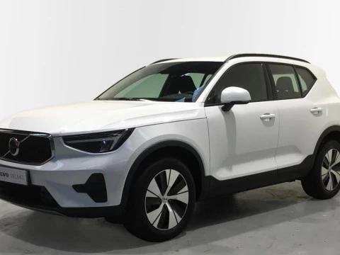 Volvo XC40 XC40 MODEL ESSENTIAL Volvo XC40 XC40 MODEL ESSENTIAL