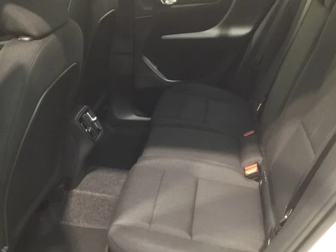 Volvo XC40 XC40 MODEL ESSENTIAL