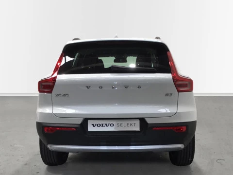 Volvo XC40 XC40 MODEL ESSENTIAL