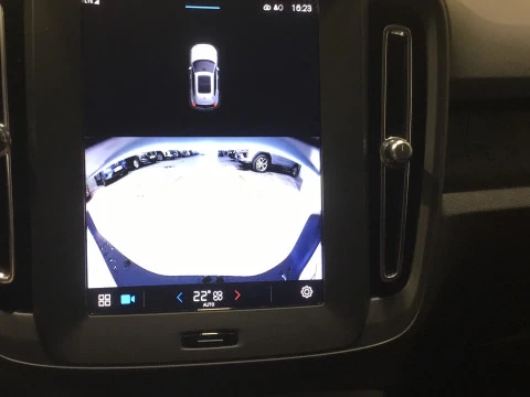 Volvo XC40 XC40 MODEL ESSENTIAL