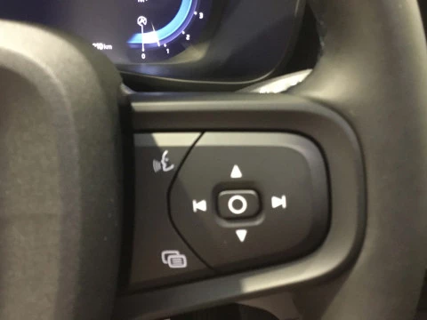 Volvo XC40 XC40 MODEL ESSENTIAL