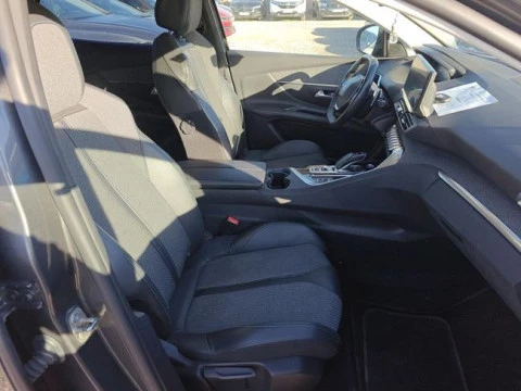 Peugeot 3008 Hybrid 225 e-EAT8 Allure Pack