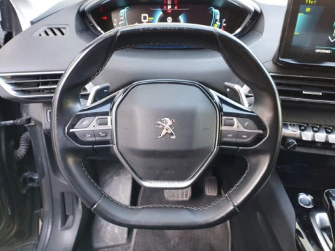 Peugeot 3008 Hybrid 225 e-EAT8 Allure Pack