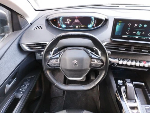 Peugeot 3008 Hybrid 225 e-EAT8 Allure Pack