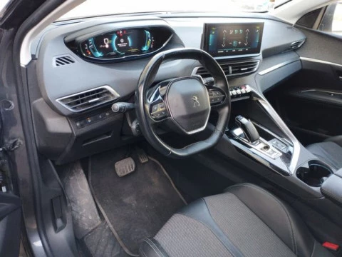 Peugeot 3008 Hybrid 225 e-EAT8 Allure Pack