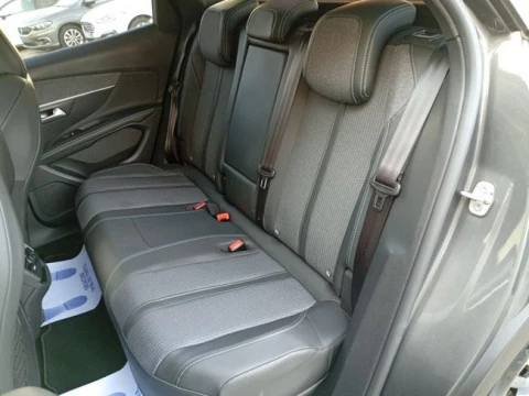 Peugeot 3008 Hybrid 225 e-EAT8 Allure Pack