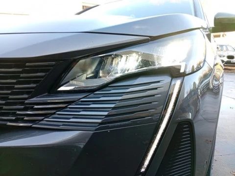 Peugeot 3008 Hybrid 225 e-EAT8 Allure Pack