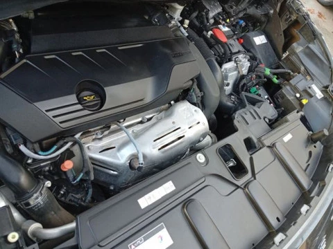 Peugeot 3008 Hybrid 225 e-EAT8 Allure Pack