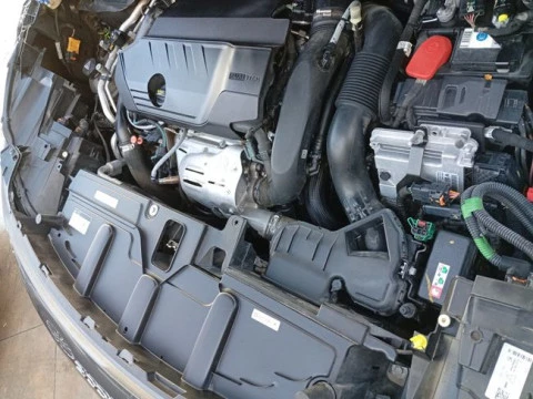 Peugeot 3008 Hybrid 225 e-EAT8 Allure Pack