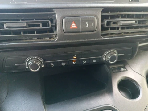 Peugeot Rifter Active Pack Business Std. BlueHDi 100