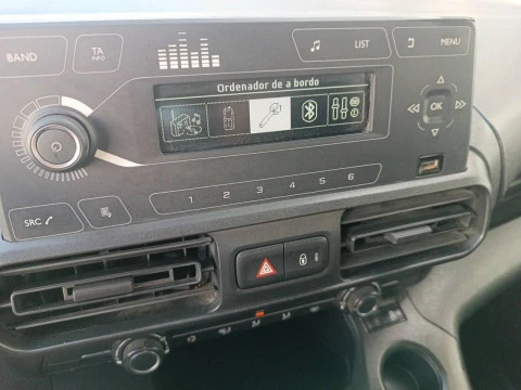 Peugeot Rifter Active Pack Business Std. BlueHDi 100