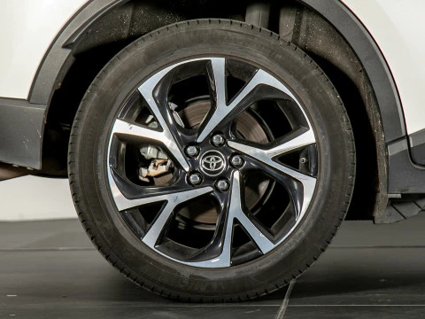 Toyota C-HR 1.8 125H Advance