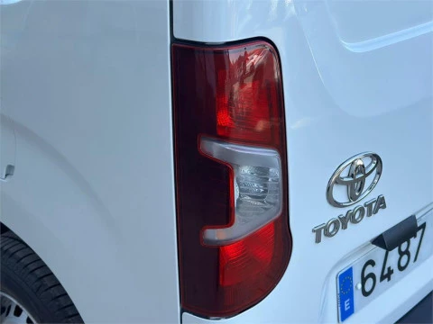 Toyota Proace City Van Media 1.5D GX 100