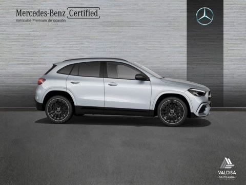Mercedes-Benz GLA 200 D