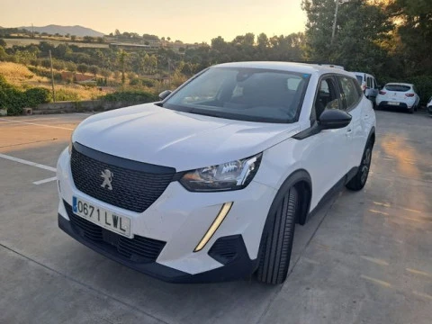 Peugeot 2008 Active BlueHDI 81kW (110CV)