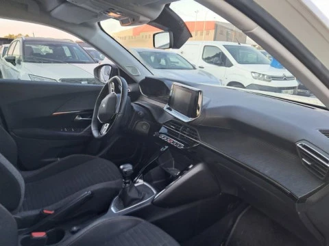 Peugeot 2008 Active BlueHDI 81kW (110CV)