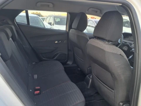 Peugeot 2008 Active BlueHDI 81kW (110CV)