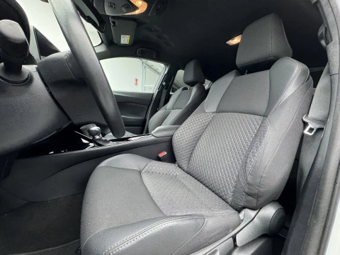 Toyota C-HR 1.8 125H Advance