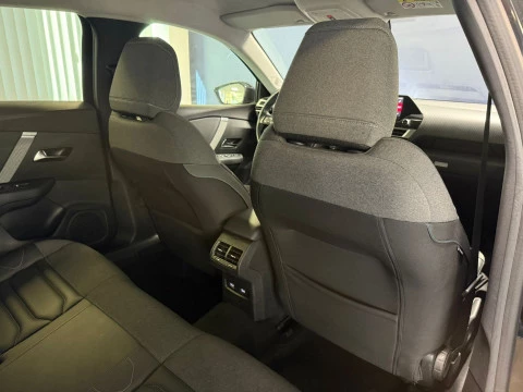 Citroën C4 BlueHDi 130 S&S EAT8 Shine