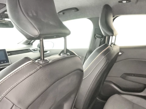 Renault Clio Techno TCe 90 (67kw)