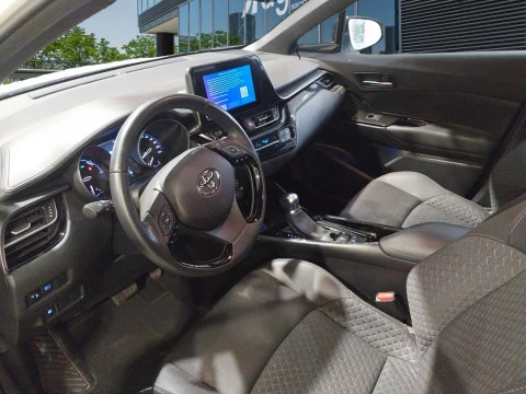 Toyota C-HR 2.0 180H Advance