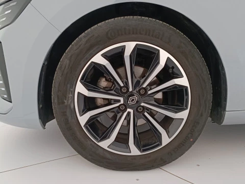 Renault Clio techno Eco-G 100cv (74kW)