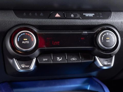 Kia Stonic 1.0 T-GDi 74kW MHEV MT Style Edition