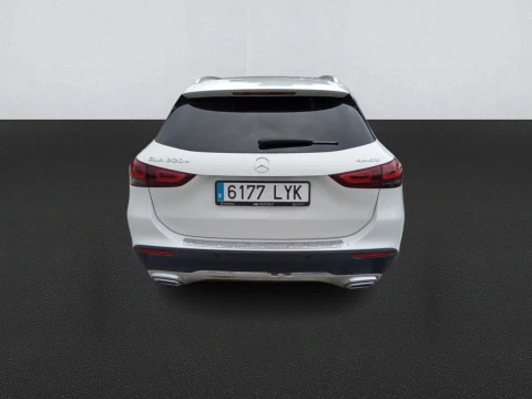 Mercedes-Benz GLA GLA 220 D 4MATIC