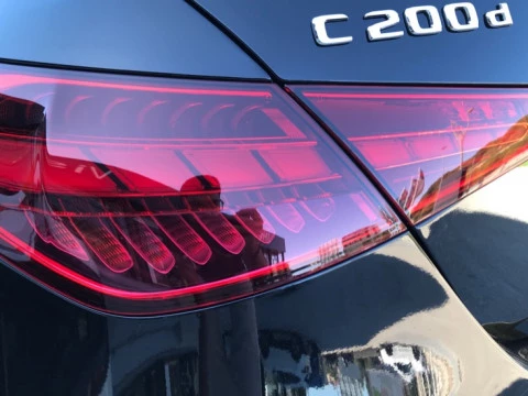 Mercedes-Benz Clase C  200 d Berlina