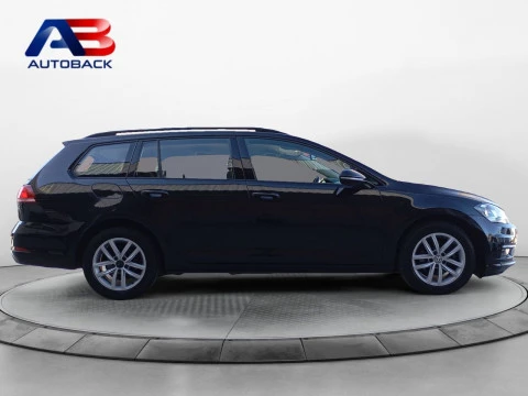 Volkswagen Golf Business & Navi 1.6 TDI 85kW DSG Variant