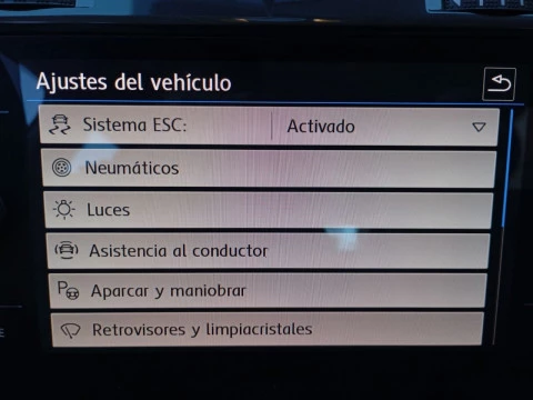 Volkswagen Golf Business & Navi 1.6 TDI 85kW DSG Variant