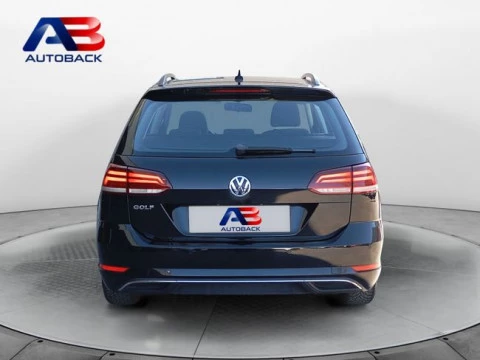 Volkswagen Golf Business & Navi 1.6 TDI 85kW DSG Variant