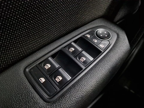 Renault Captur techno Eco-G 100cv (74 kW)