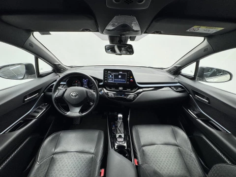 Toyota C-HR 2.0 180H Advance