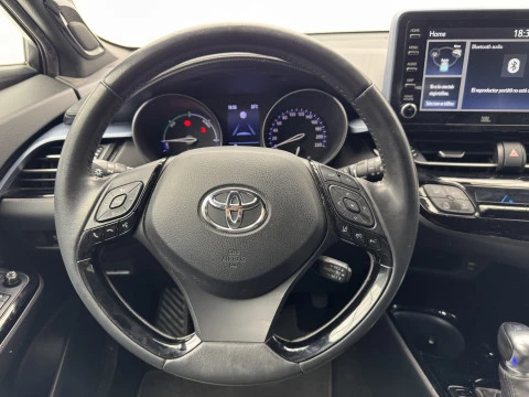 Toyota C-HR 2.0 180H Advance