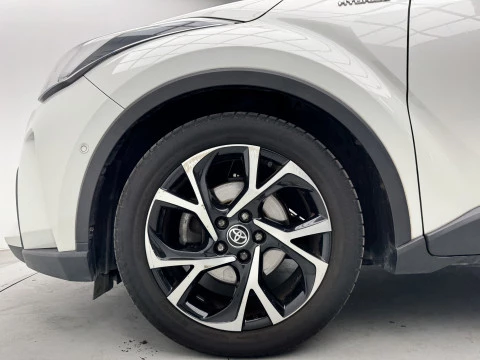 Toyota C-HR 2.0 180H Advance