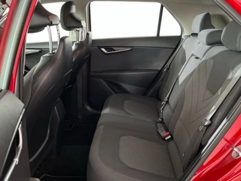 Kia Niro 1.6 GDi HEV 104kW (141CV) Drive