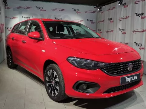 Fiat Tipo 5P 1.3 Multijet 70kW (95CV) Mirror Fiat Tipo 5P 1.3 Multijet 70kW (95CV) Mirror