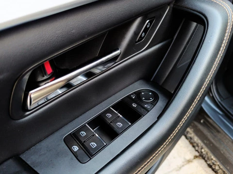 Mazda CX-60  2.5L e-SKYACTIV PHEV 327 CV 8AT AWD EXCLUSIVE-LINE  COSO