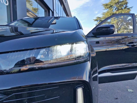 EBRO S400 1.5 DHE HEV Excellence CVT